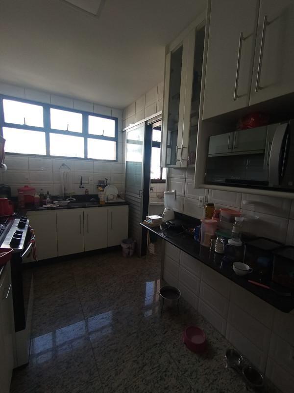 Apartamento, Alto Barroca, 4 Quartos, 2 Vagas, 1 Suíte