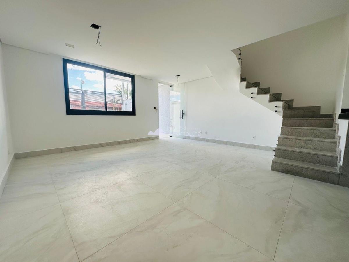 Casa, Planalto, 3 Quartos, 1 Vaga, 1 Suíte