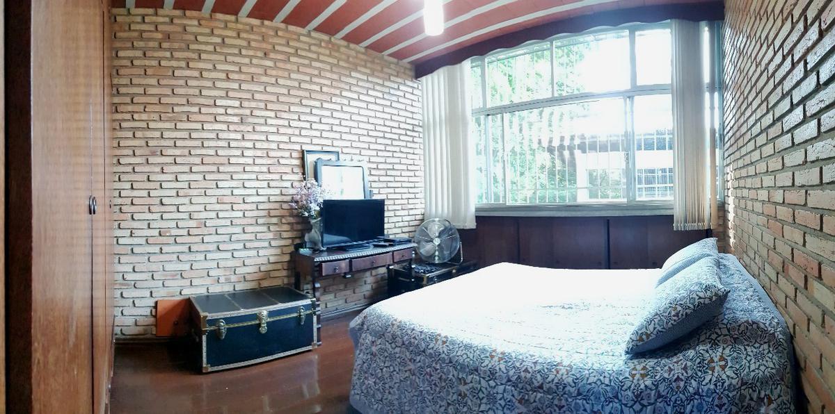 Casa, Pampulha, 6 Quartos, 4 Vagas, 3 Suítes