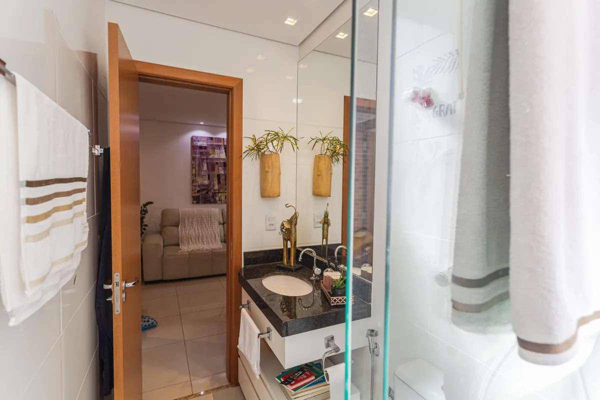 Apartamento, Serra, 2 Quartos, 2 Vagas, 1 Suíte