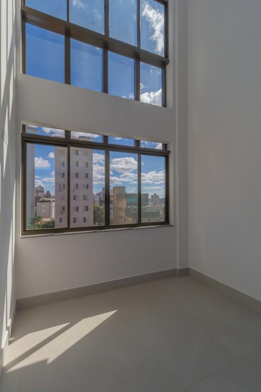 Cobertura, Serra, 3 Quartos, 2 Vagas, 1 Suíte