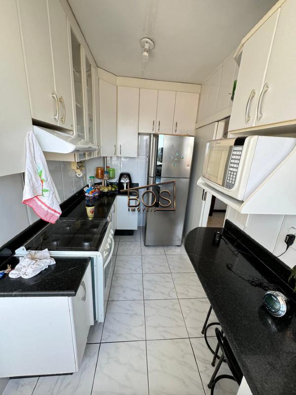 Apartamento, Sagrada Família, 3 Quartos, 2 Vagas, 1 Suíte