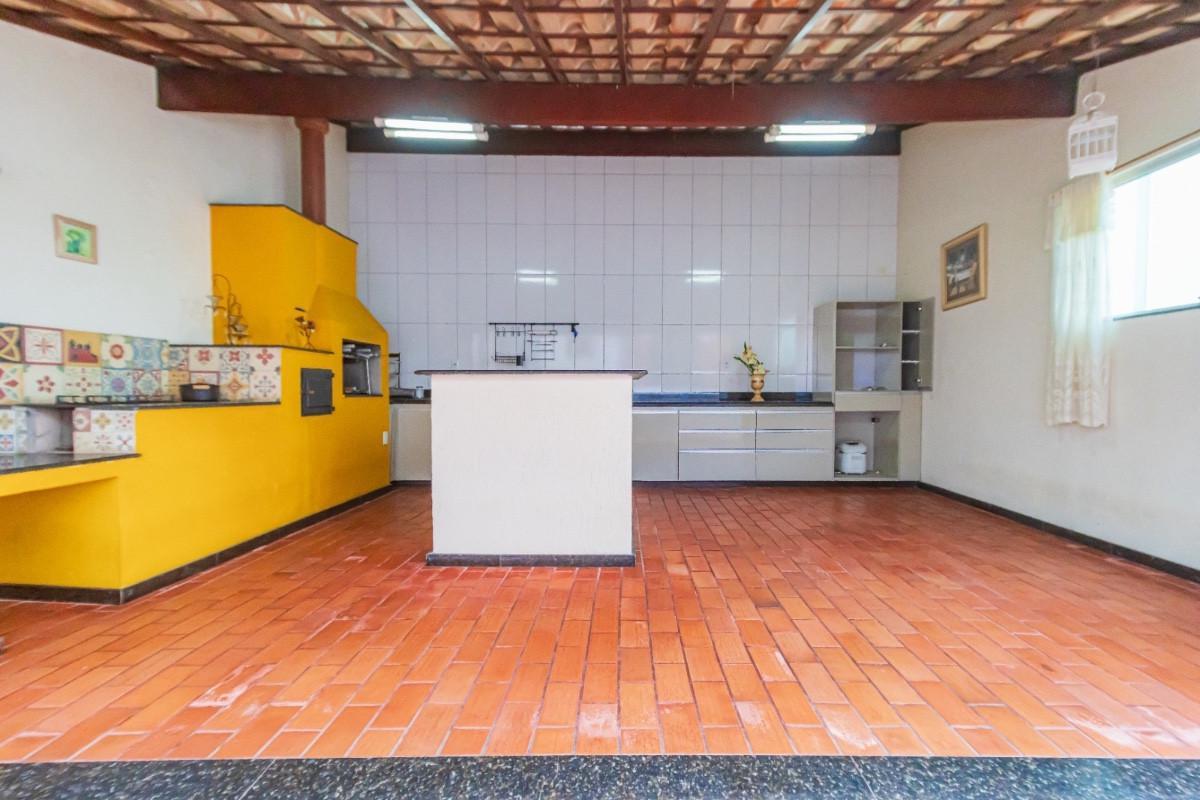 Casa, Itapoã, 4 Quartos, 2 Vagas, 2 Suítes
