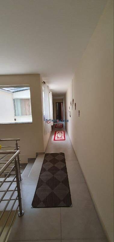 Casa, Quitandinha, 3 Quartos, 1 Vaga, 1 Suíte