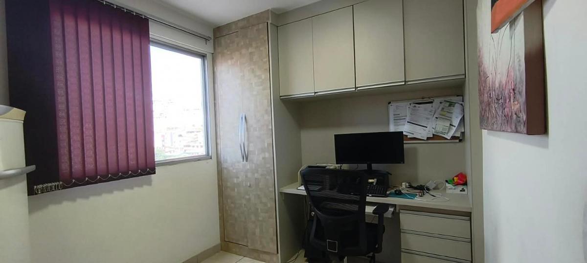 Apartamento, Sagrada Família, 3 Quartos, 2 Vagas, 1 Suíte