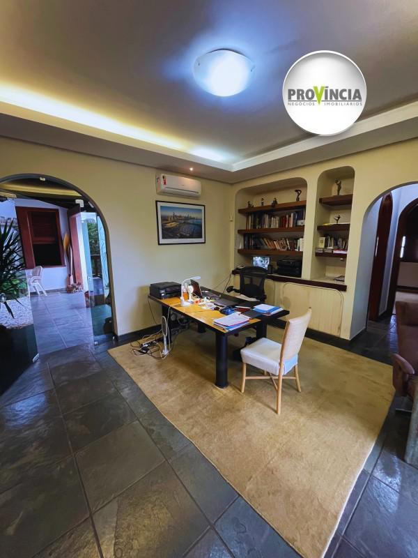 Casa, Cidade Jardim, 5 Quartos, 4 Vagas, 2 Suítes