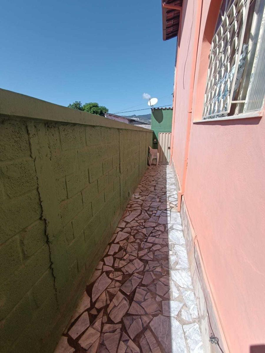 Casa, Nova Vista, 4 Quartos, 2 Vagas, 2 Suítes