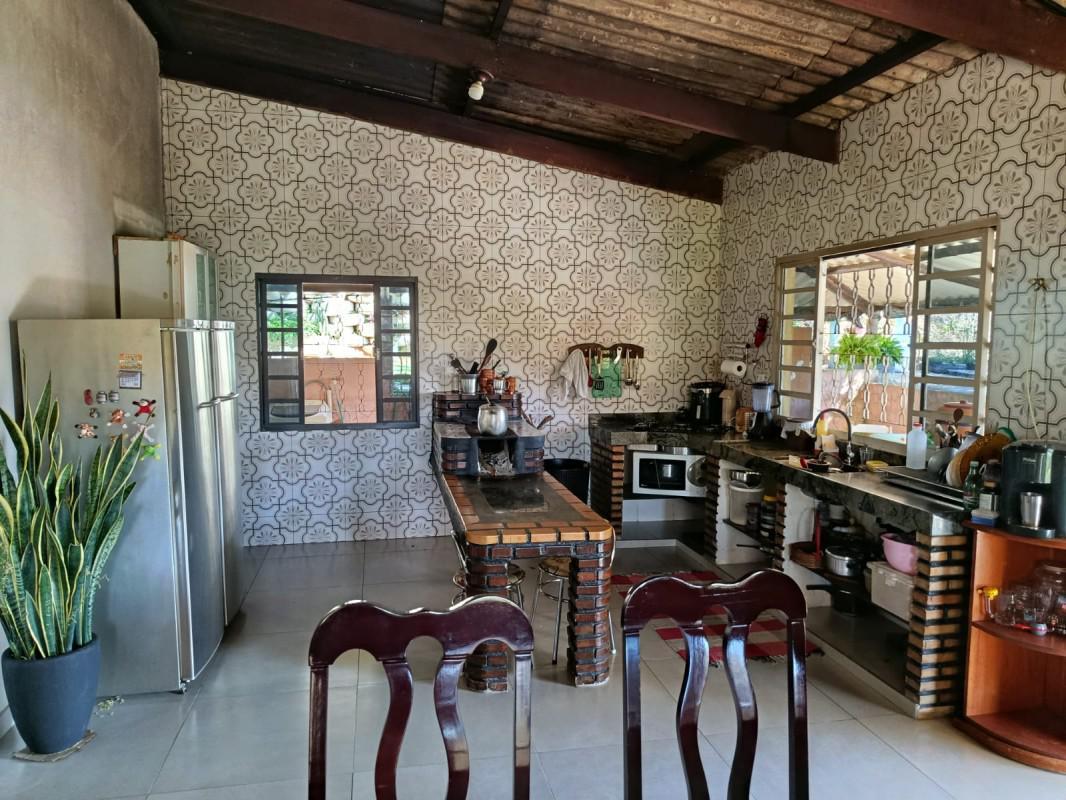 Fazenda, Centro, 3 Quartos, 3 Vagas, 1 Suíte