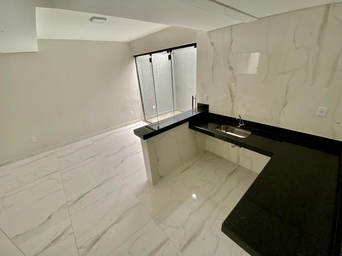 Casa, Santa Mônica, 3 Quartos, 2 Vagas, 1 Suíte