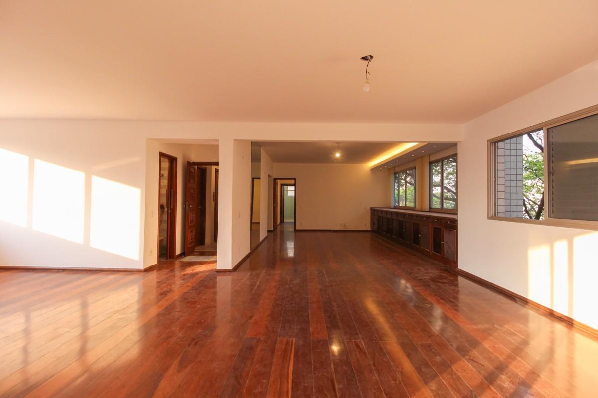 Cobertura, Anchieta, 8 Quartos, 2 Vagas, 3 Suítes