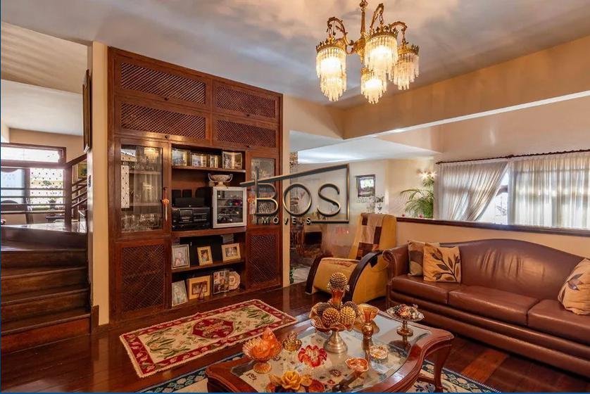 Casa, Mangabeiras, 5 Quartos, 0 Vaga, 1 Suíte