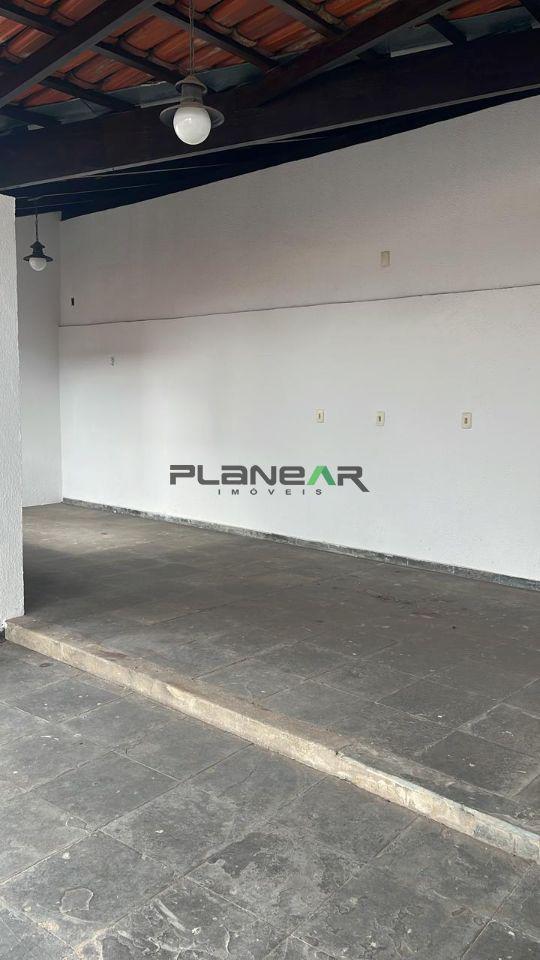 Casa Comercial, Jardim Riacho das Pedras, 3 Quartos, 2 Vagas, 1 Suíte