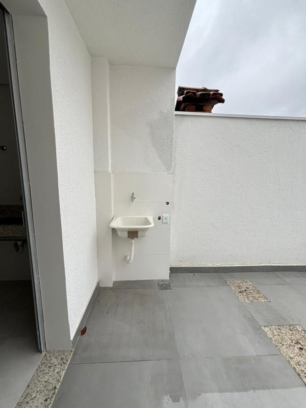 Casa, Jardim Leblon, 2 Quartos, 2 Vagas