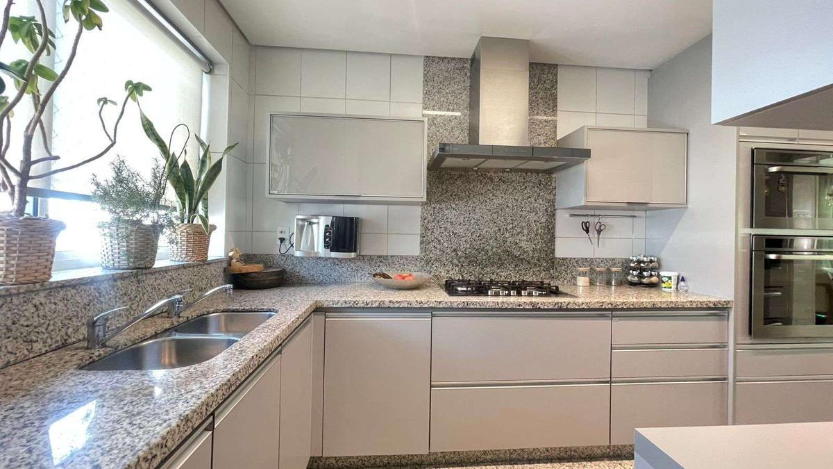 Apartamento, Lourdes, 4 Quartos, 3 Vagas, 2 Suítes