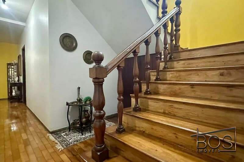 Casa, Serra, 4 Quartos, 4 Vagas, 1 Suíte