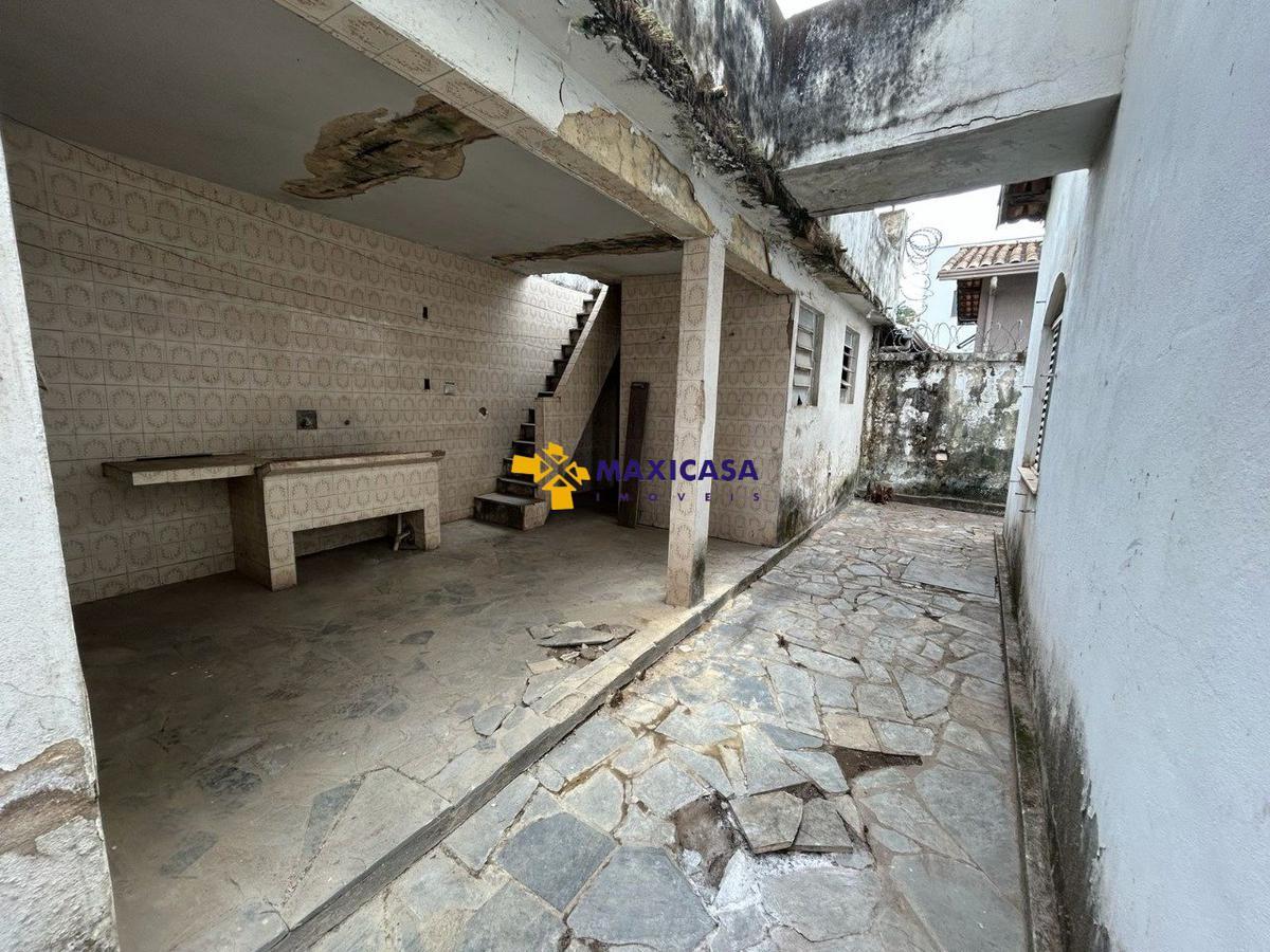 Casa, São Luiz (pampulha), 3 Quartos, 6 Vagas, 1 Suíte