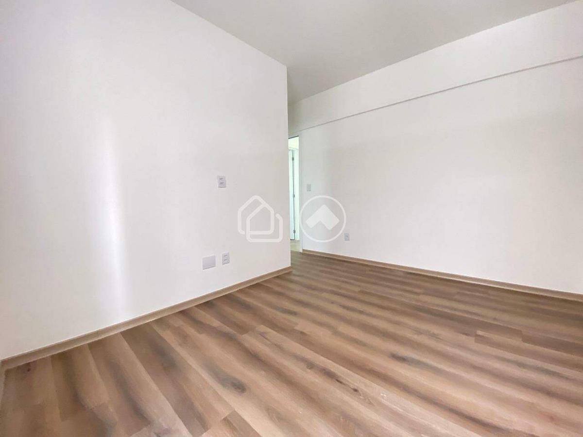 Cobertura, Minas Brasil, 2 Quartos, 2 Vagas, 1 Suíte