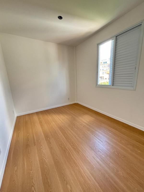 Apartamento, Sagrada Família, 3 Quartos, 2 Vagas, 1 Suíte