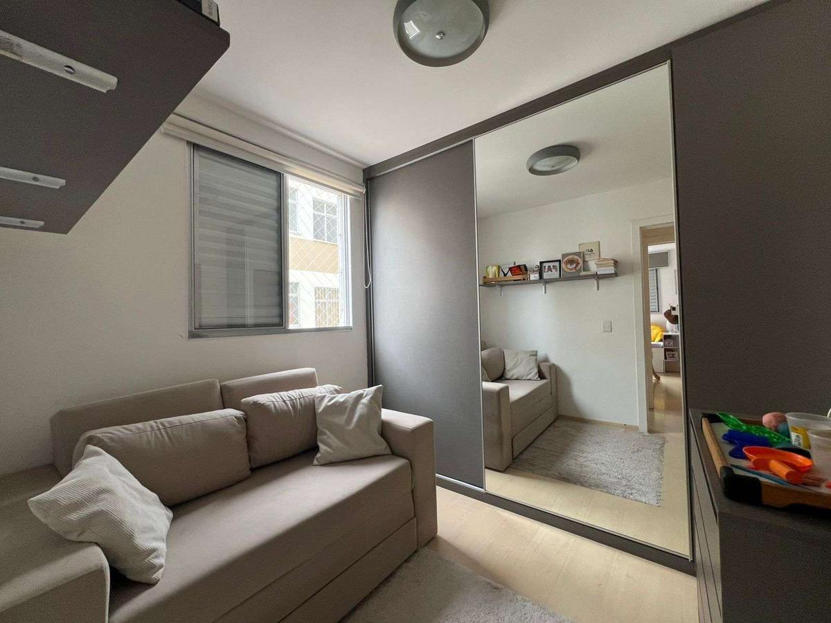 Apartamento, Sagrada Família, 3 Quartos, 2 Vagas, 1 Suíte