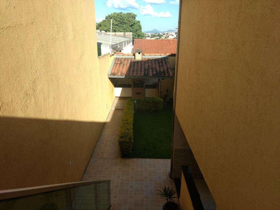 Casa, Jardim Leblon, 5 Quartos, 3 Vagas, 1 Suíte