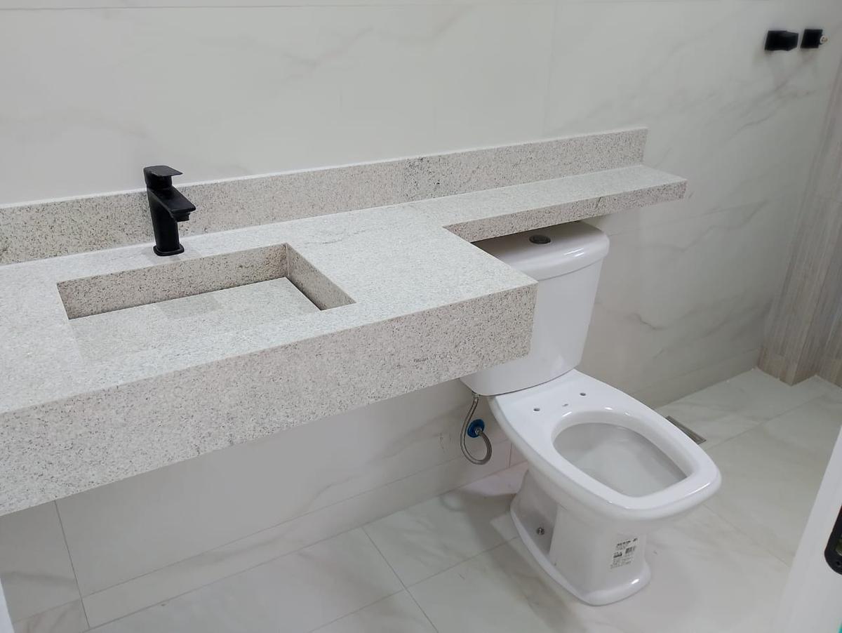 Casa, Planalto, 3 Quartos, 1 Vaga, 1 Suíte