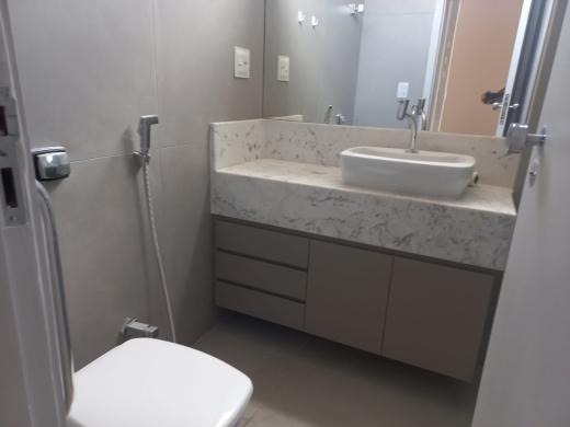 Apartamento, Funcionários, 2 Quartos, 1 Vaga, 1 Suíte