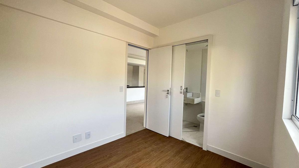 Apartamento, Santa Efigênia, 2 Quartos, 1 Vaga, 2 Suítes