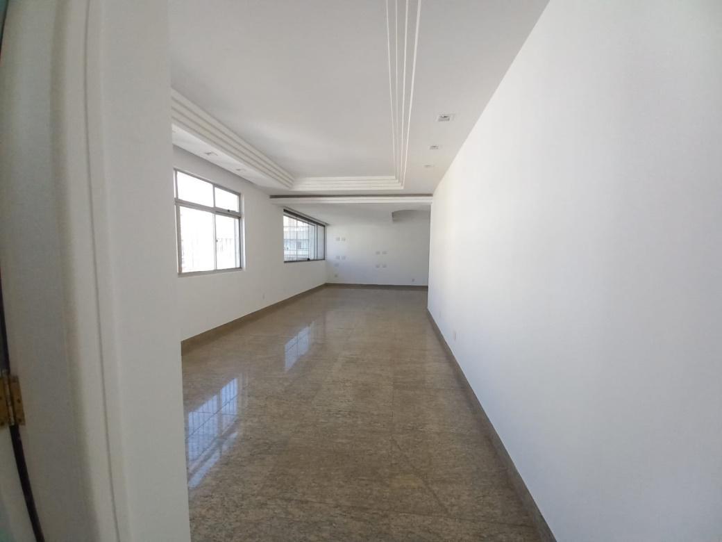 Apartamento, Funcionários, 4 Quartos, 3 Vagas, 2 Suítes