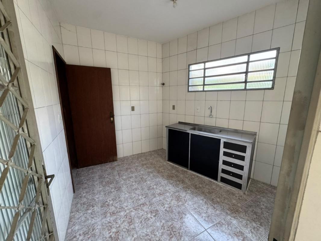 Casa, Concórdia, 2 Quartos, 1 Vaga