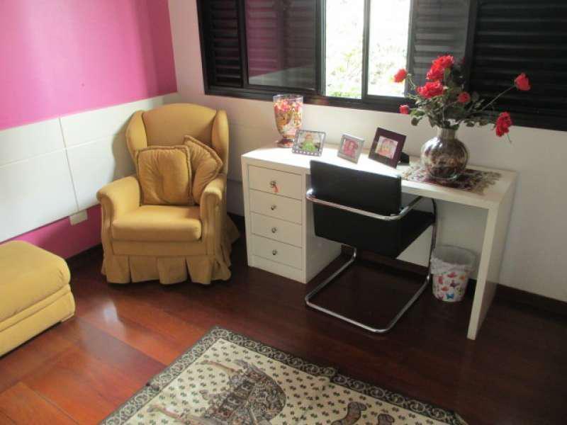 Apartamento, Funcionários, 4 Quartos, 2 Vagas, 1 Suíte