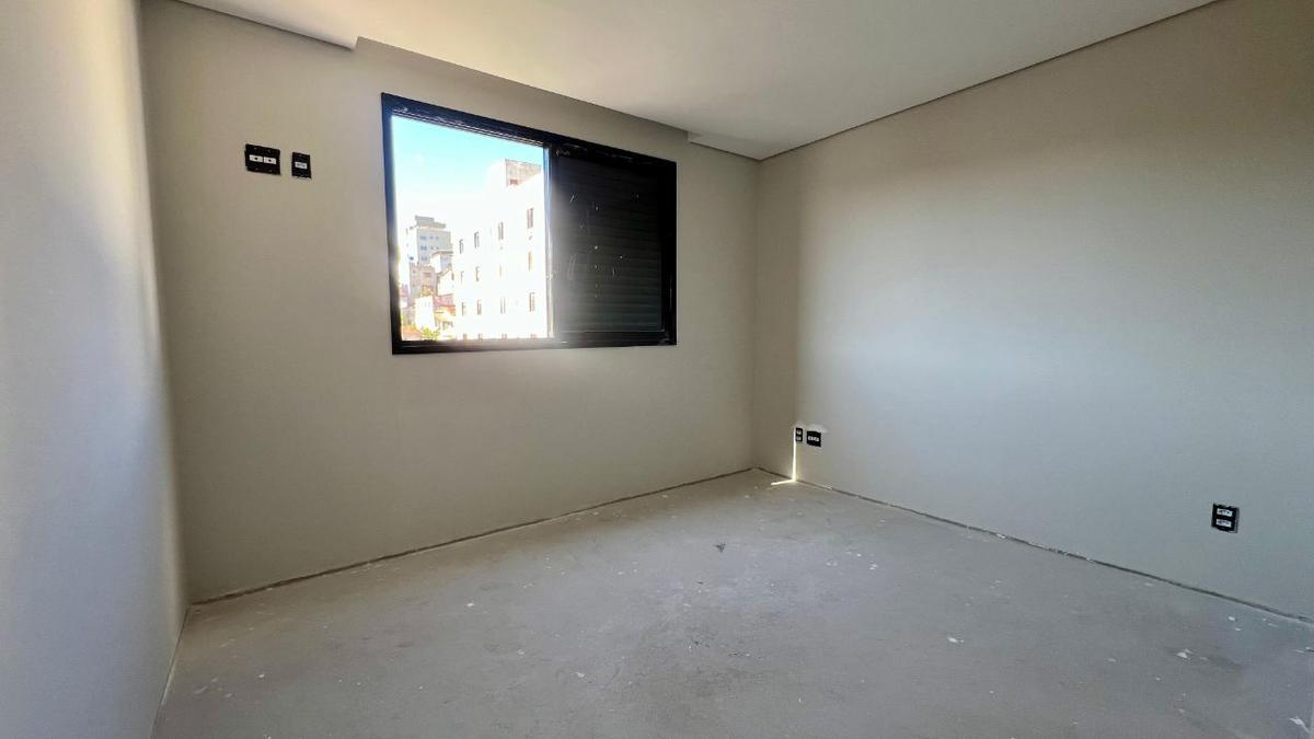 Cobertura, Santa Efigênia, 3 Quartos, 2 Vagas, 1 Suíte