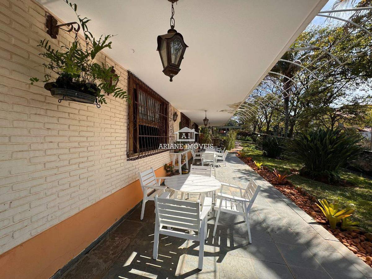 Casa, Bandeirantes (pampulha), 4 Quartos, 10 Vagas, 3 Suítes