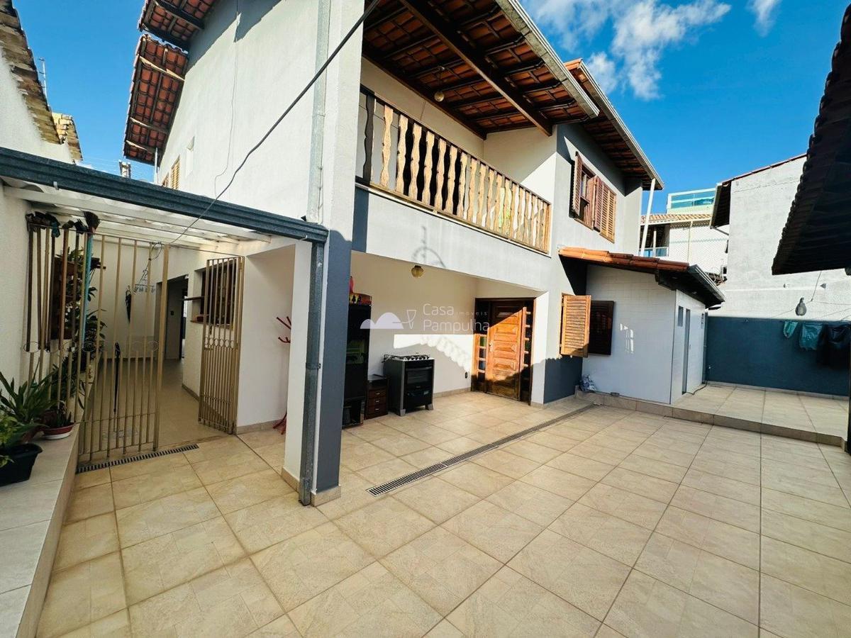 Casa, Santa Mônica, 3 Quartos, 6 Vagas, 1 Suíte