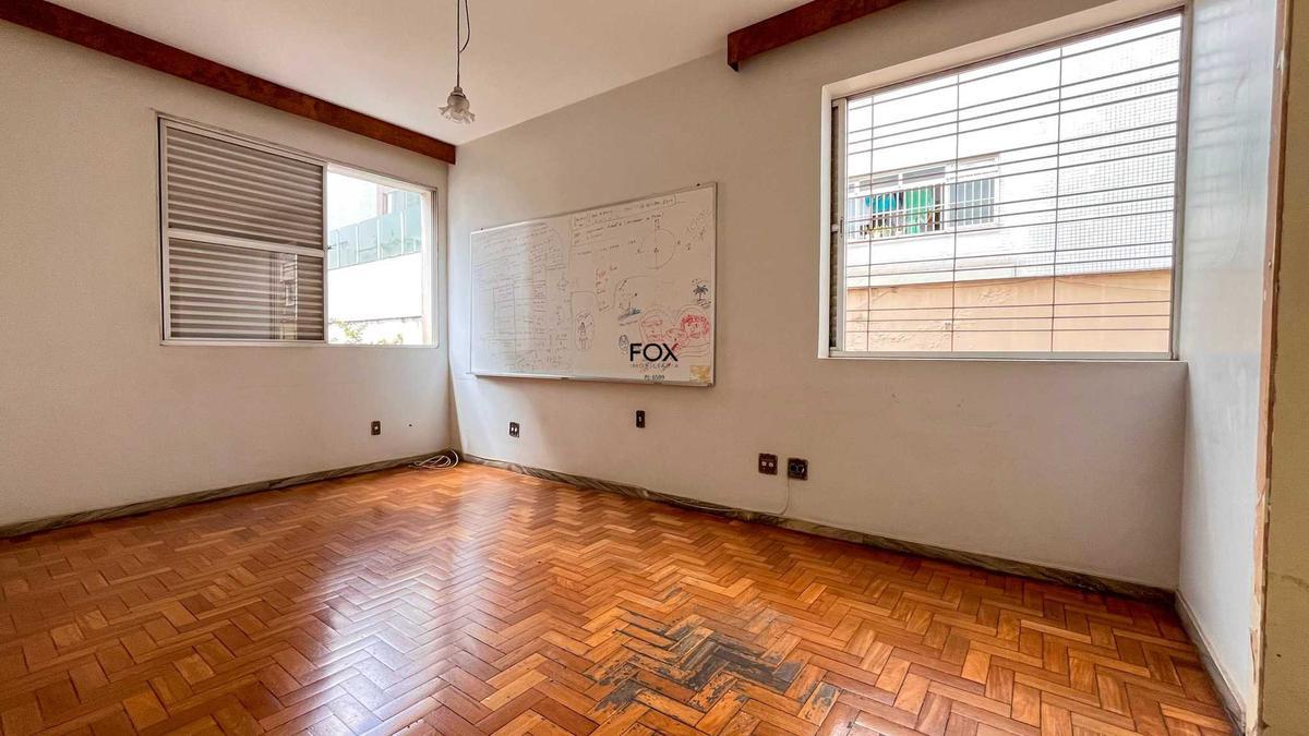 Apartamento, Santo Agostinho, 4 Quartos, 2 Vagas, 1 Suíte