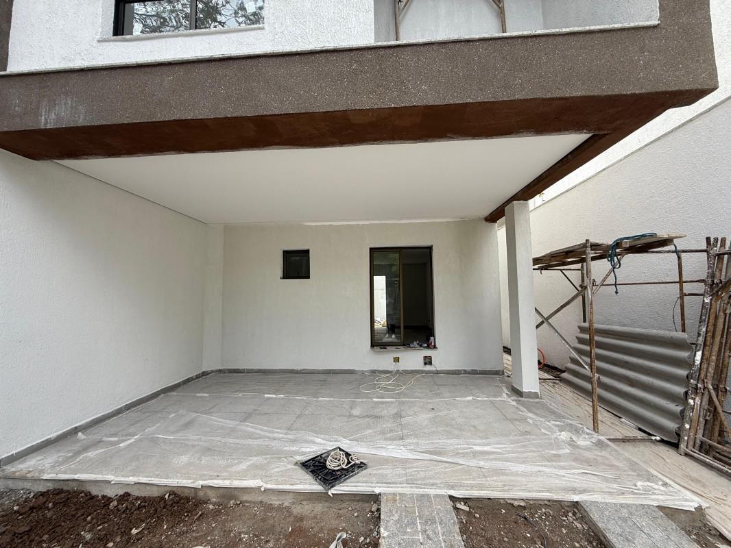 Casa, Itapoã, 3 Quartos, 2 Vagas, 1 Suíte