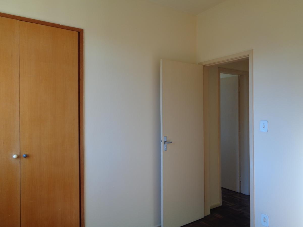 Apartamento, Floresta, 2 Quartos, 1 Vaga