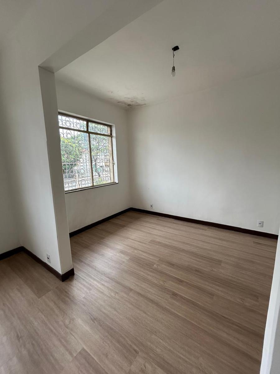 Casa Comercial, Santo Agostinho, 4 Quartos, 0 Vaga