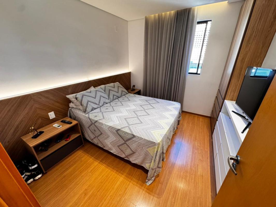 Cobertura, Sagrada Família, 2 Quartos, 2 Vagas, 2 Suítes