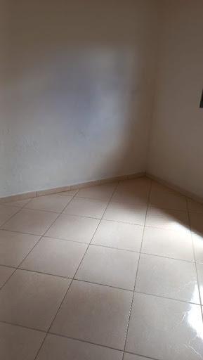 Casa, Centro, 1 Quarto, 0 Vaga