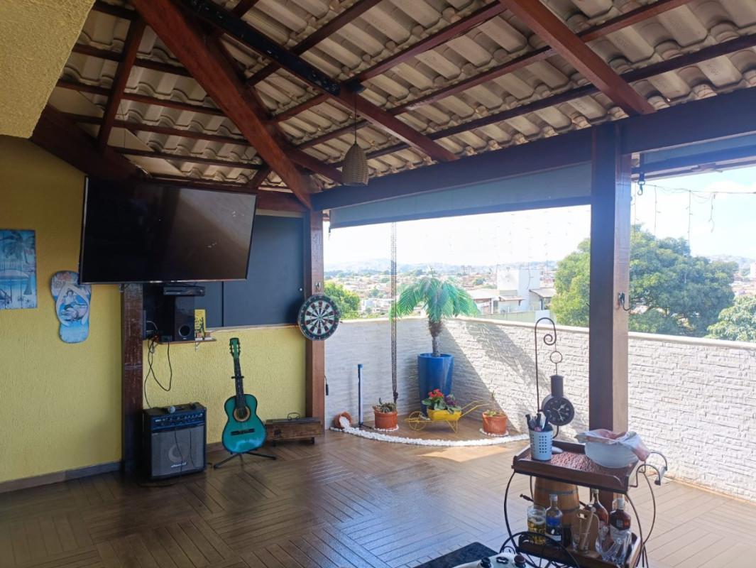 Cobertura, Piratininga (venda Nova), 2 Quartos, 1 Vaga, 1 Suíte