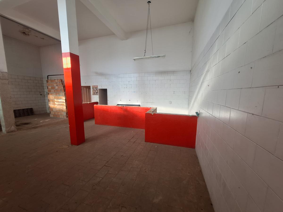 Andar, Industrial, 0 Quarto, 0 Vaga