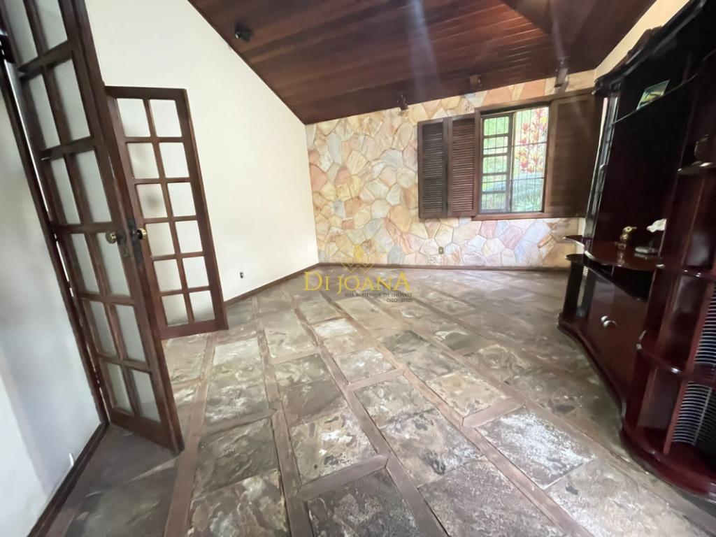 Casa, Ingá Alto, 4 Quartos, 4 Vagas, 1 Suíte