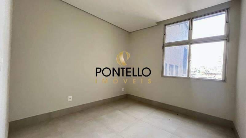 Apartamento, Centro, 2 Quartos, 0 Vaga, 1 Suíte