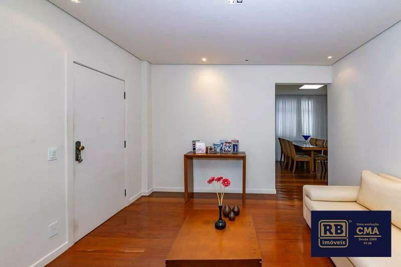 Apartamento, Coração de Jesus, 3 Quartos, 1 Vaga, 1 Suíte
