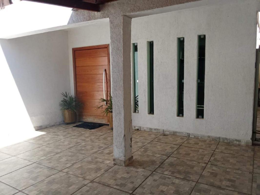 Casa, Araguaia, 3 Quartos, 2 Vagas, 1 Suíte