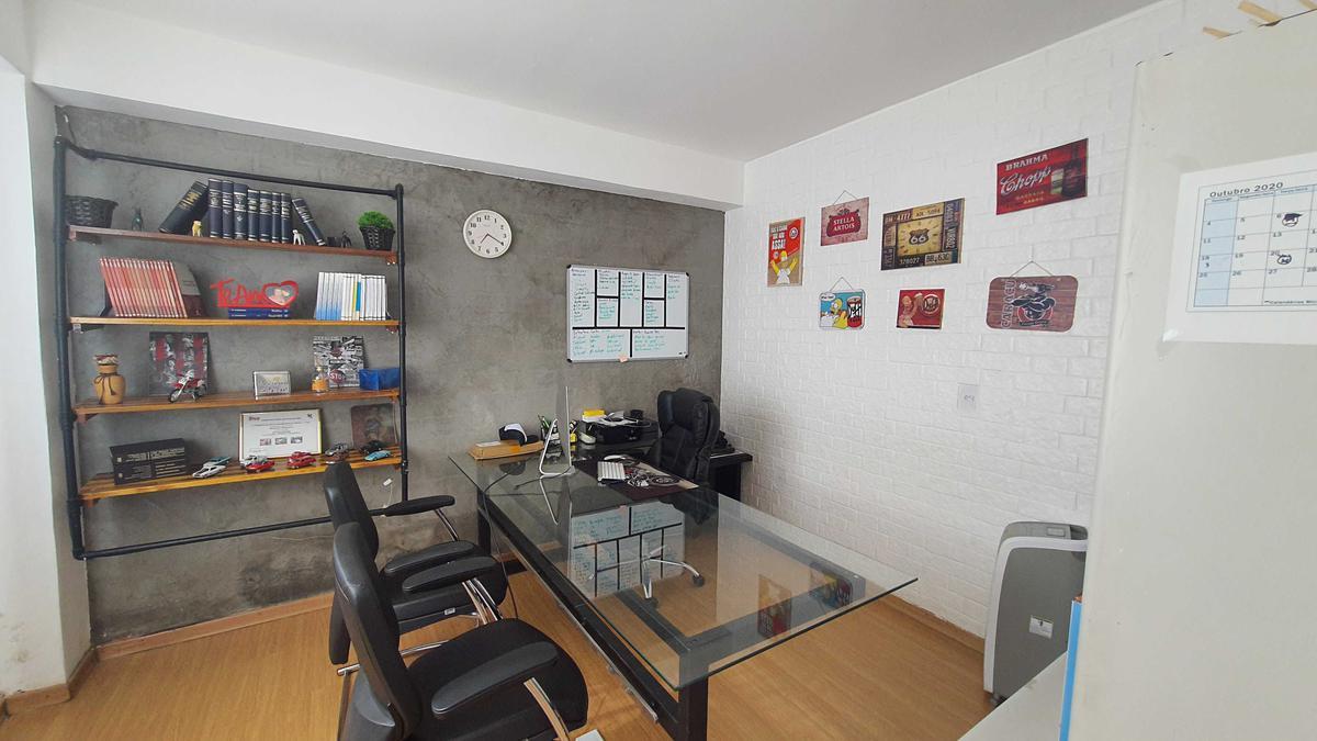 Casa, Jardim Industrial, 3 Quartos, 3 Vagas, 1 Suíte