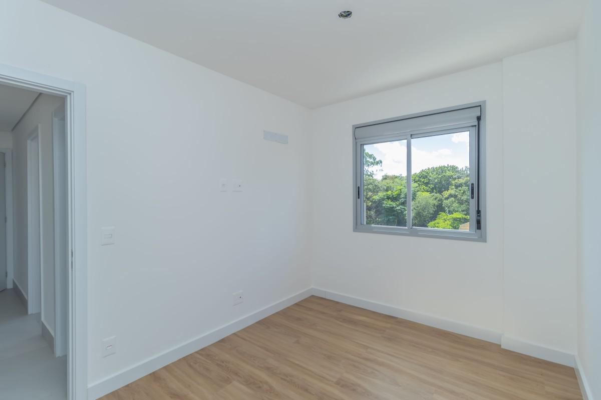 Apartamento, Sagrada Família, 3 Quartos, 2 Vagas, 1 Suíte