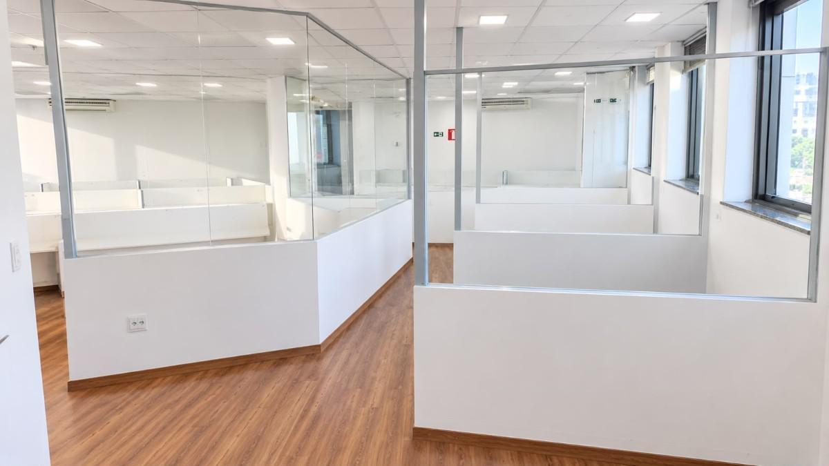 Sala, Vale do Sereno, 0 Quarto, 6 Vagas