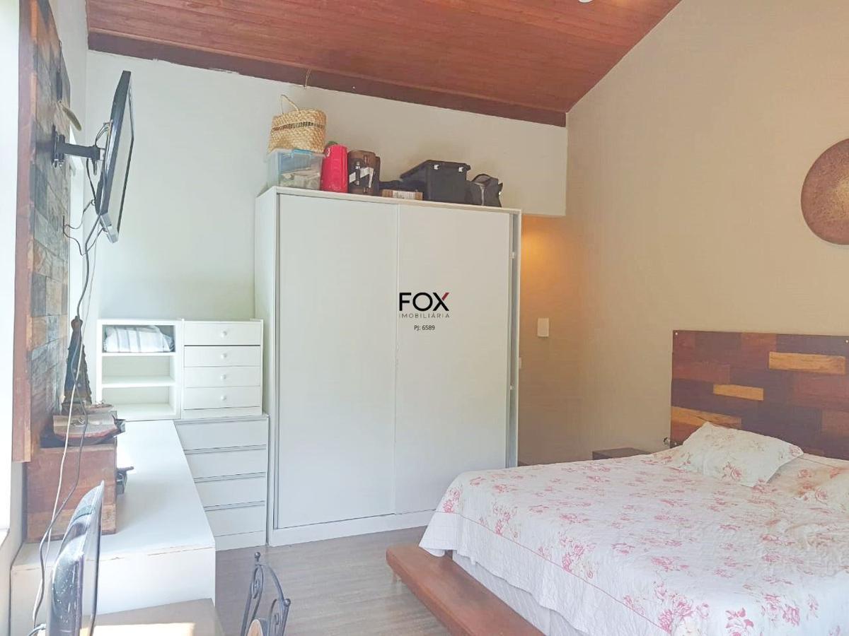Casa, Retiro do Chalé, 5 Quartos, 10 Vagas, 4 Suítes