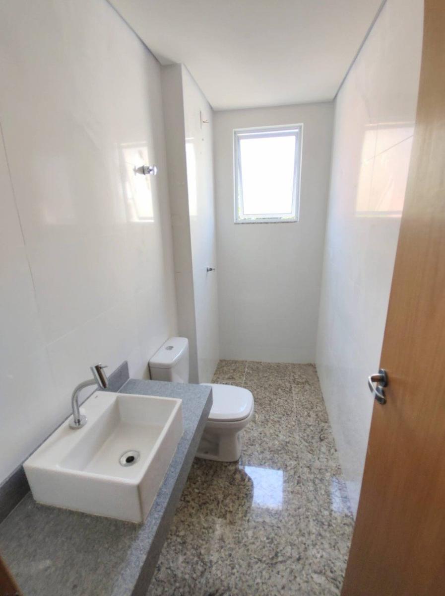 Cobertura, União, 4 Quartos, 2 Vagas, 2 Suítes